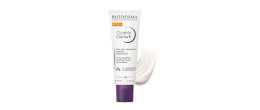 O Cicabio Creme+ SPF50+ da Bioderma repara e protege a pele fragilizada contra os raios UV, prevenindo marcas pigmentares.