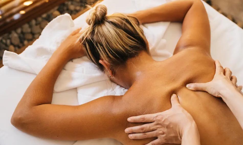 A importância da massagem para o corpo e para a alma